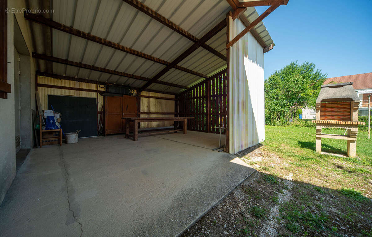 Maison à REMILLY-SUR-TILLE