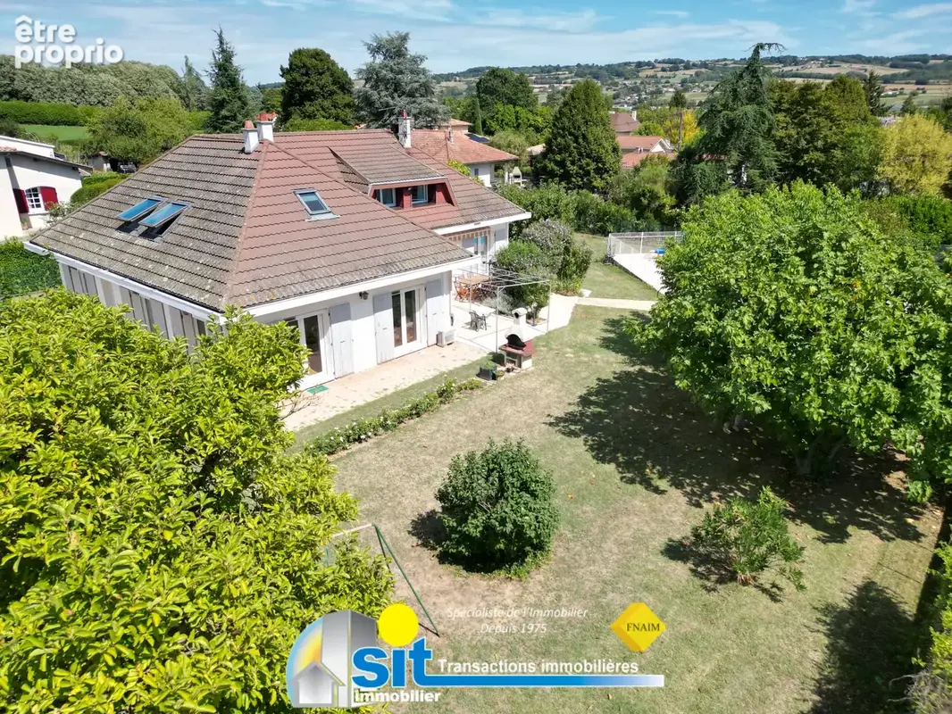 Maison traditionnelle offrant deux logements - photo 2