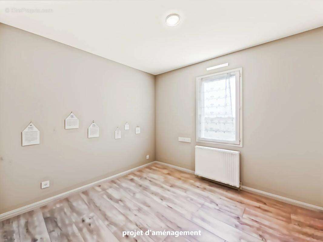 Maison à CHATELLERAULT