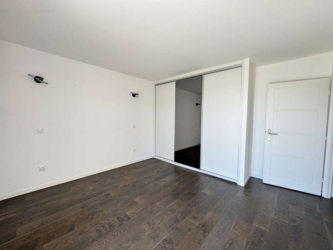 Appartement à SAINT-MAUR-DES-FOSSES