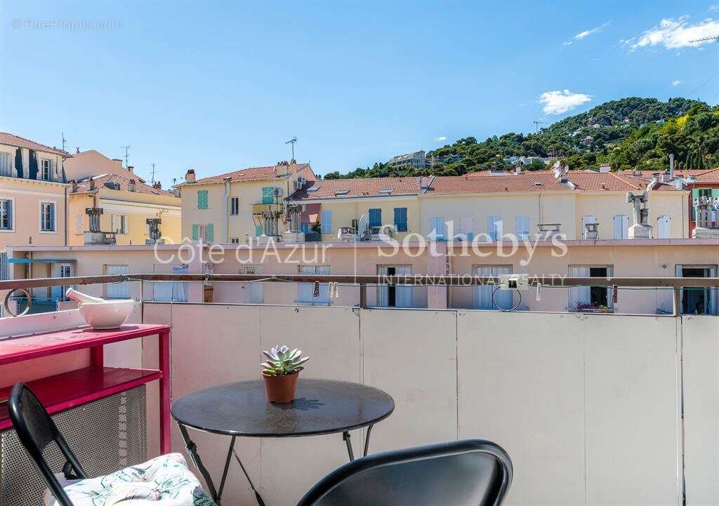 Appartement à BEAULIEU-SUR-MER