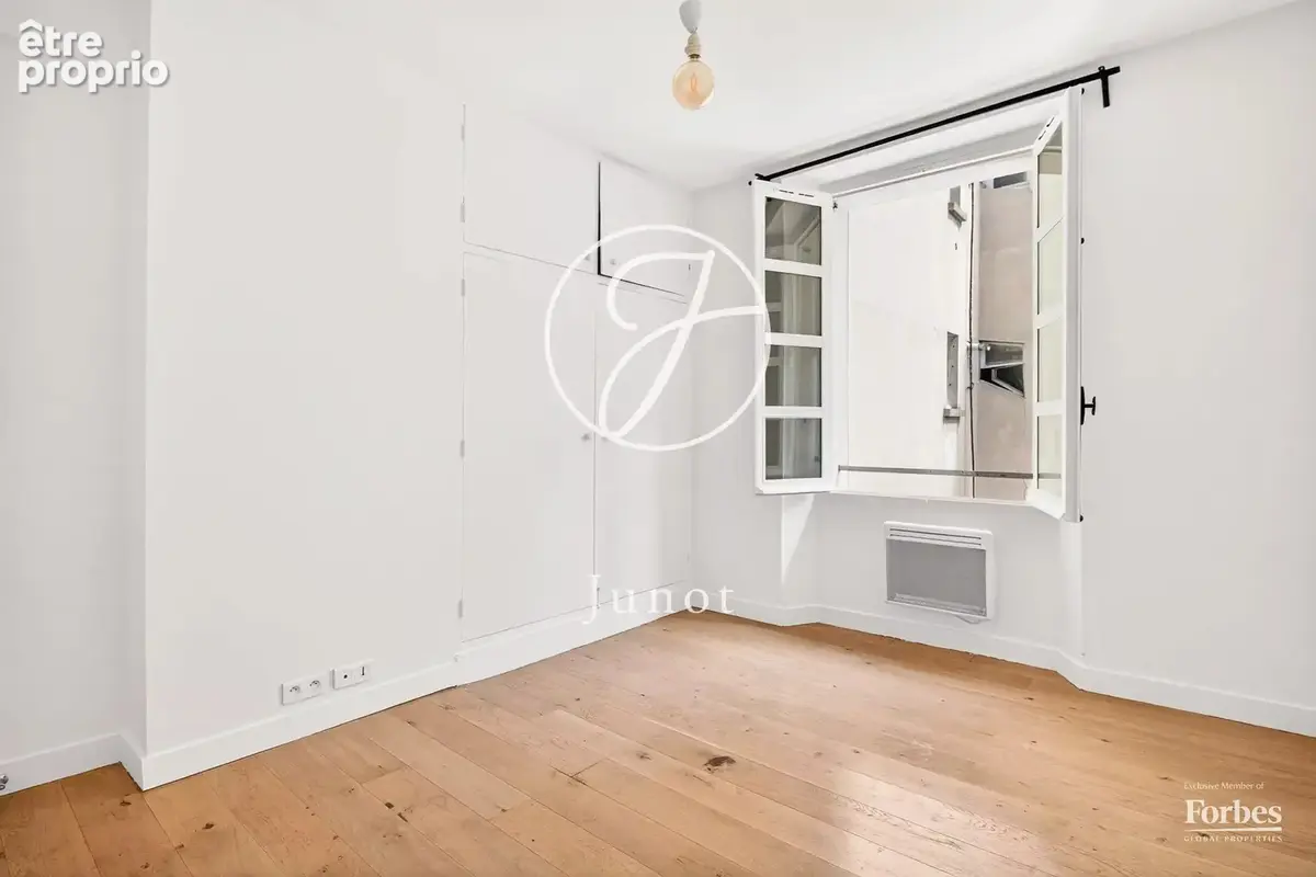 Versailles - NOTRE DAME - Appartement - 61.71 m² Loi Carrez (Surface totale de 78.45 m²) - 4 pièces - photo 7
