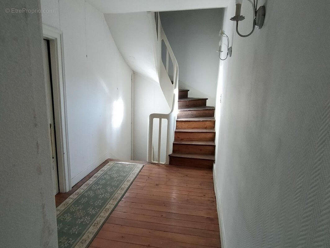 Maison à SAINTE-SEVERE-SUR-INDRE