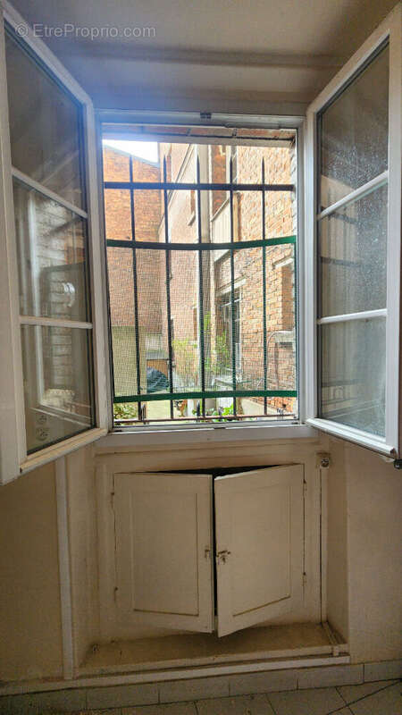 Appartement à PARIS-20E