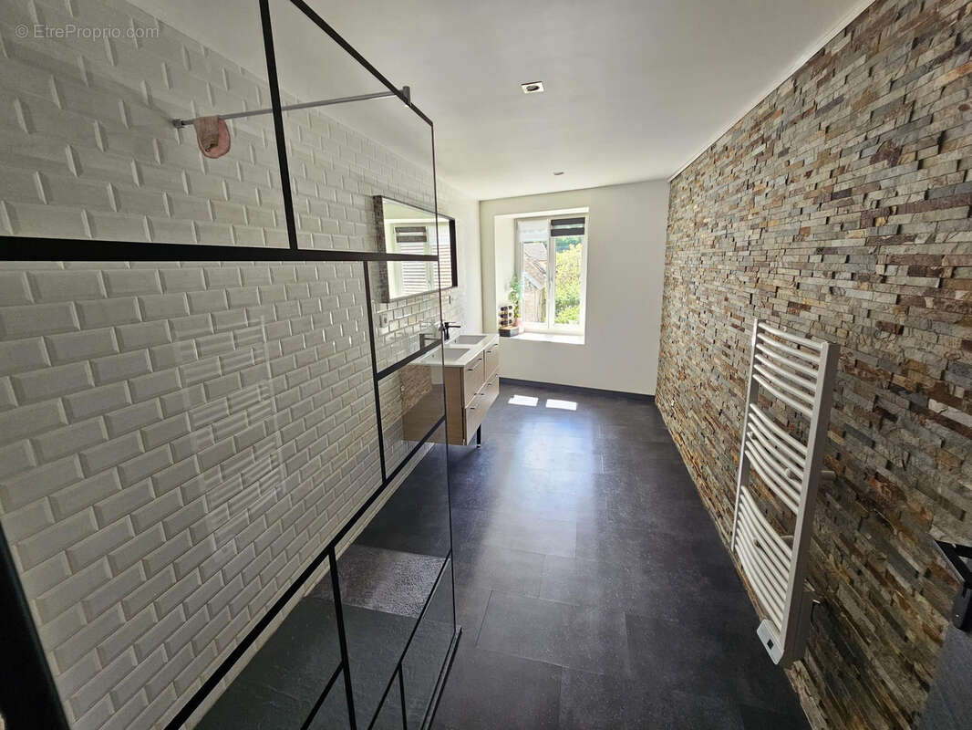 Appartement à ORNANS