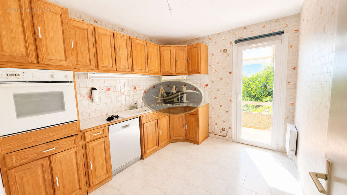 Maison 3 pièces vue mer - sous sol aménageable - Sausset les pins - photo 6