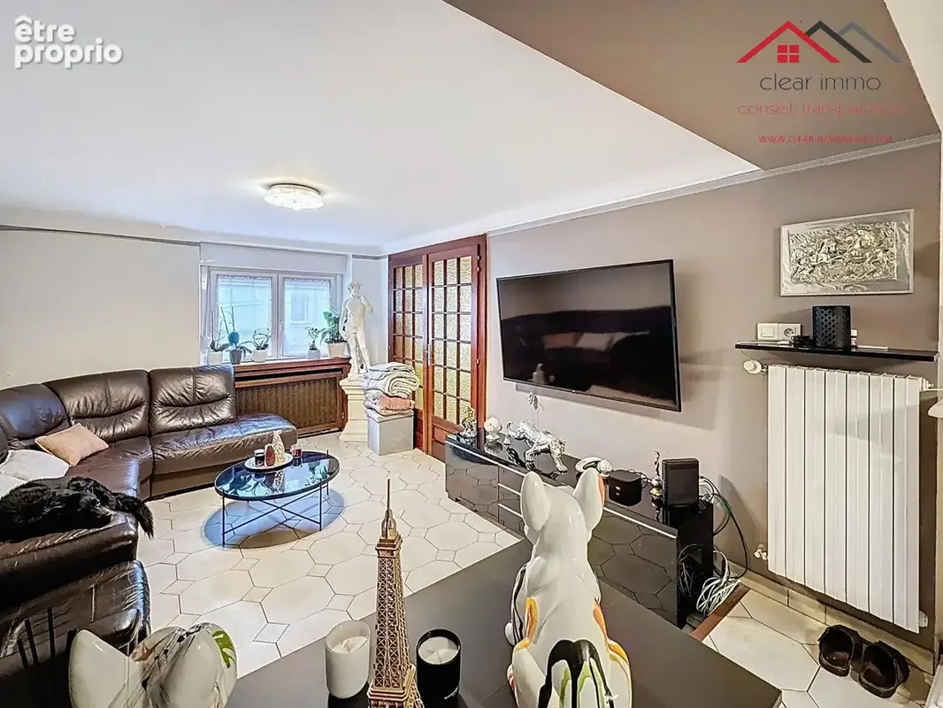 Audun Le Tiche: Maison 5 pièces - Terrasse & Grand Garage - Fort potentiel - photo 2