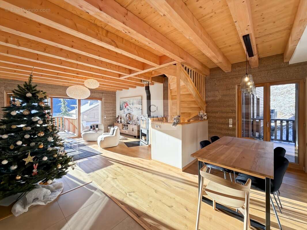 Maison à SAINT-ETIENNE-DE-TINEE