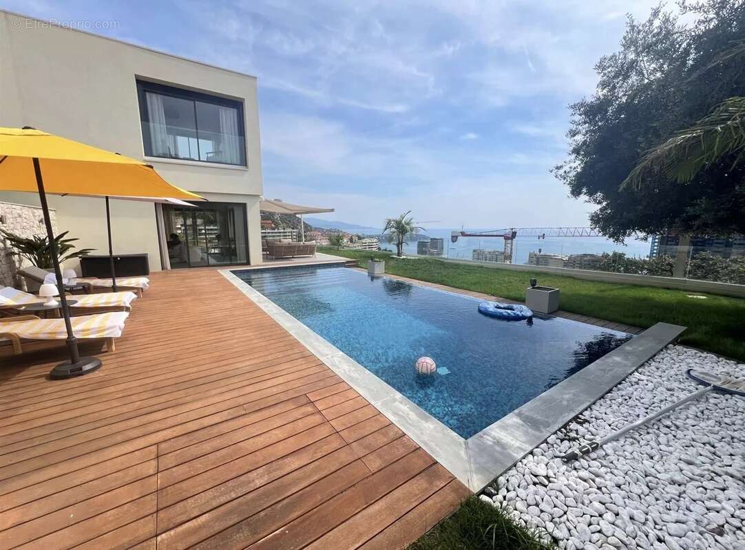 Maison à BEAUSOLEIL