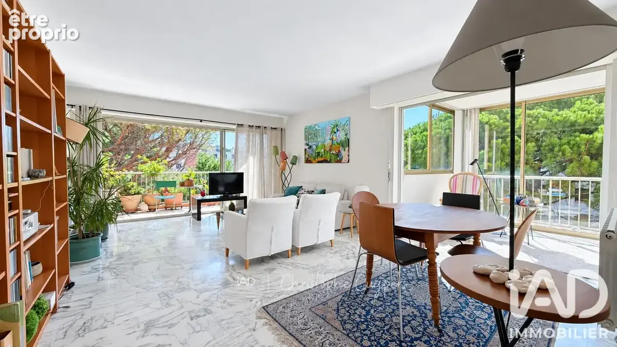 Photo 1 - Appartement à SAINT-RAPHAEL
