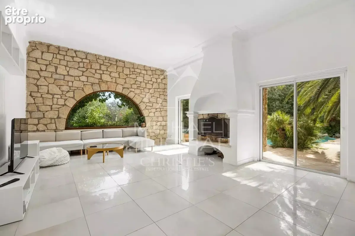 Mougins - Villa provençale sur plus d’un demi-hectare - photo 4
