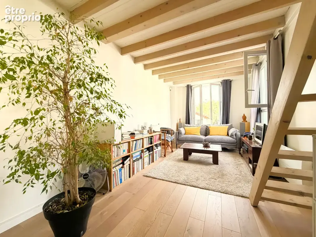 Exclusivité — comme une maison, à deux pas des quais de marne - photo 2