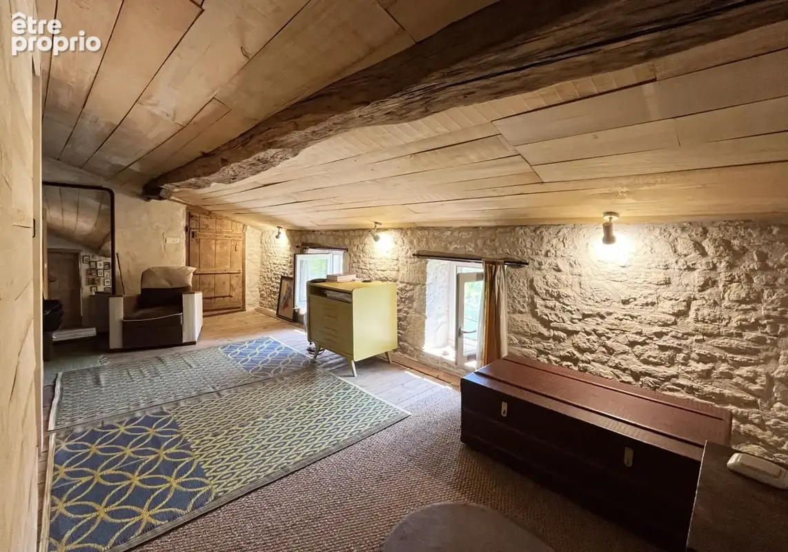 Maison à vendre 7 pièces avec dépendance sur terrain de 1140 m² AUMAGNE (17) - photo 15