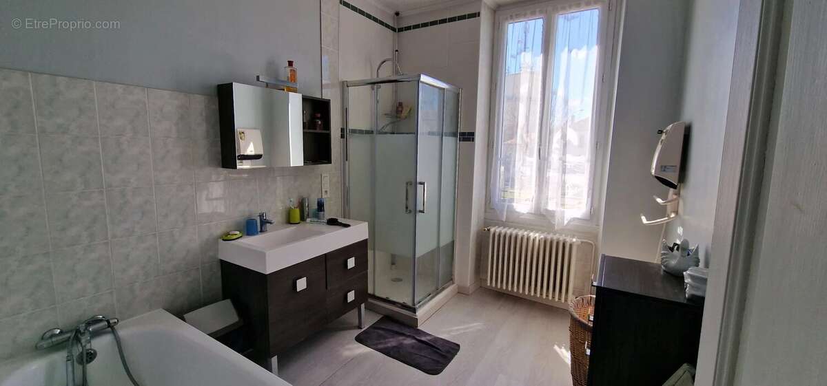 Maison à CASTILLONNES