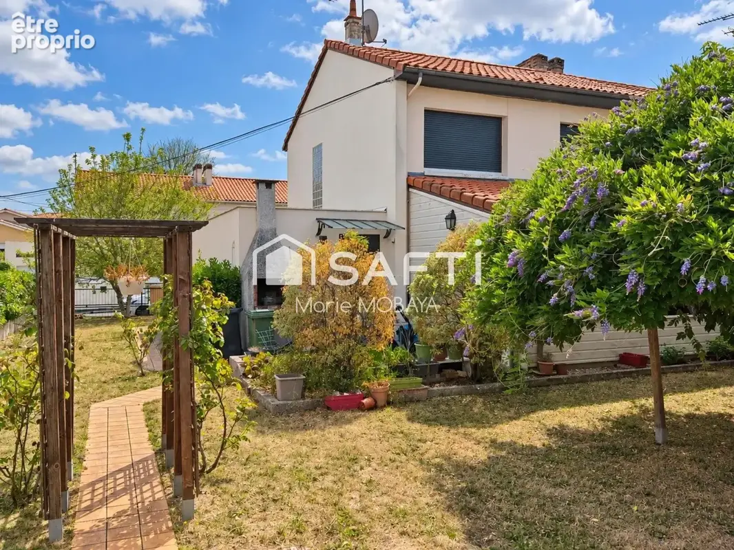 Photo 1 - Maison à VILLENAVE-D'ORNON