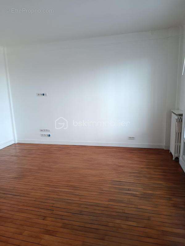 F3  avec balcon plein sud TRAVERSANT VUE dégagée! - photo 14