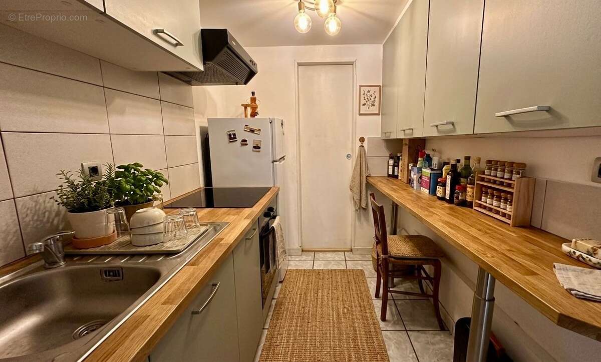 Appartement à POISY