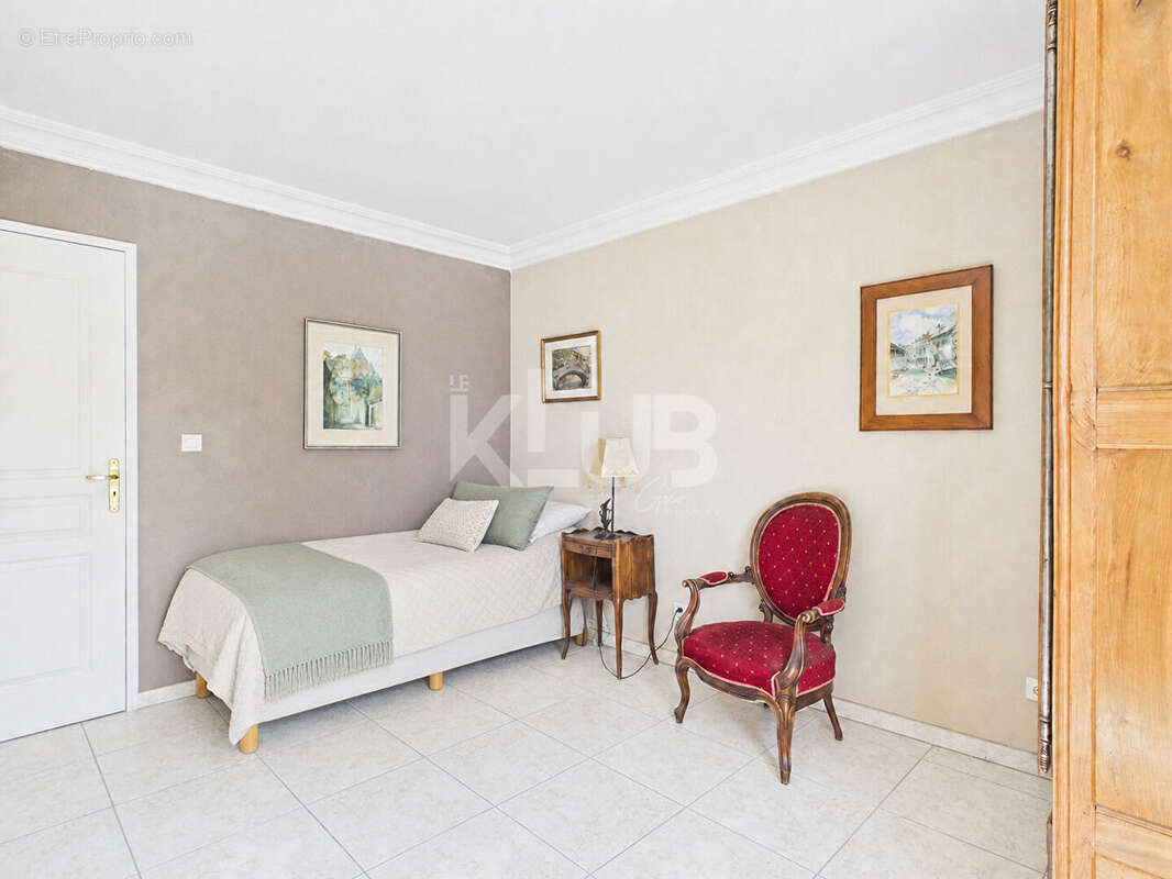 Appartement à SANARY-SUR-MER