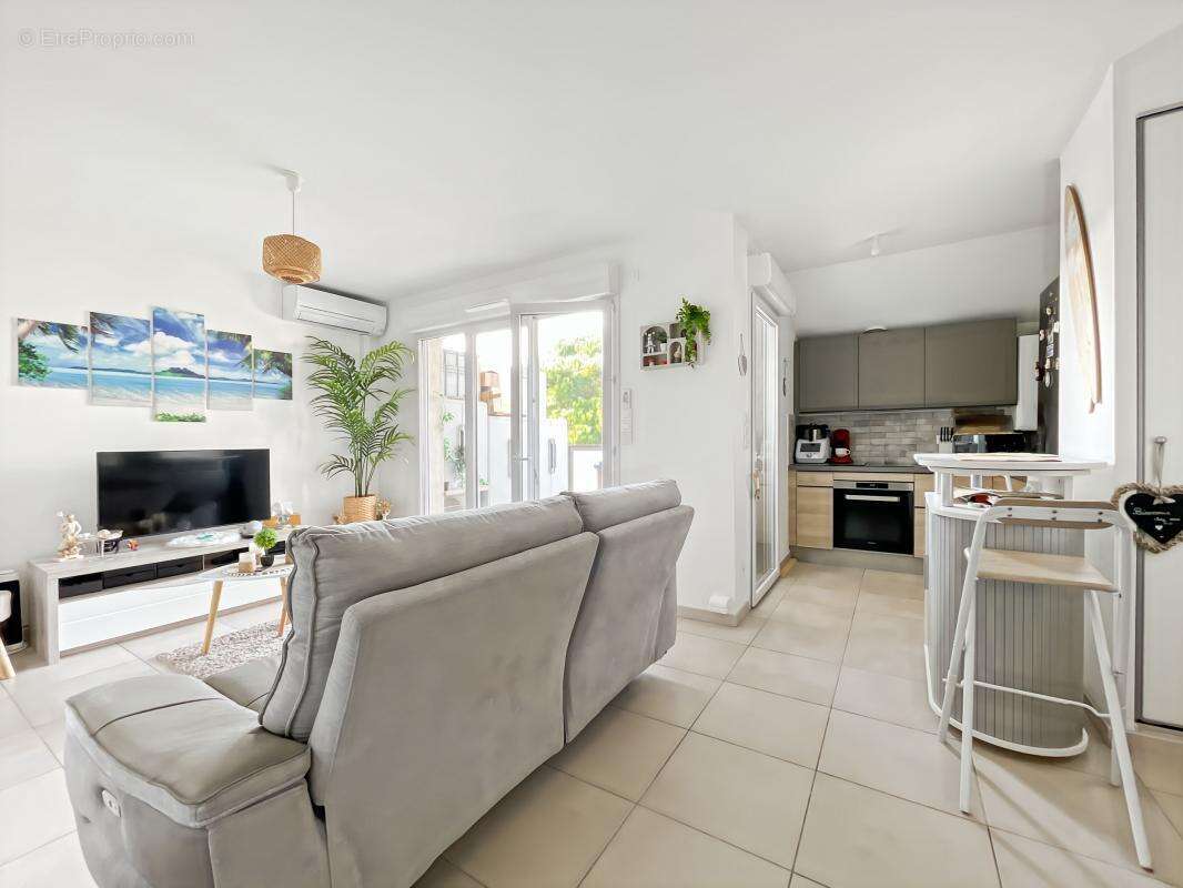 Appartement à FREJUS