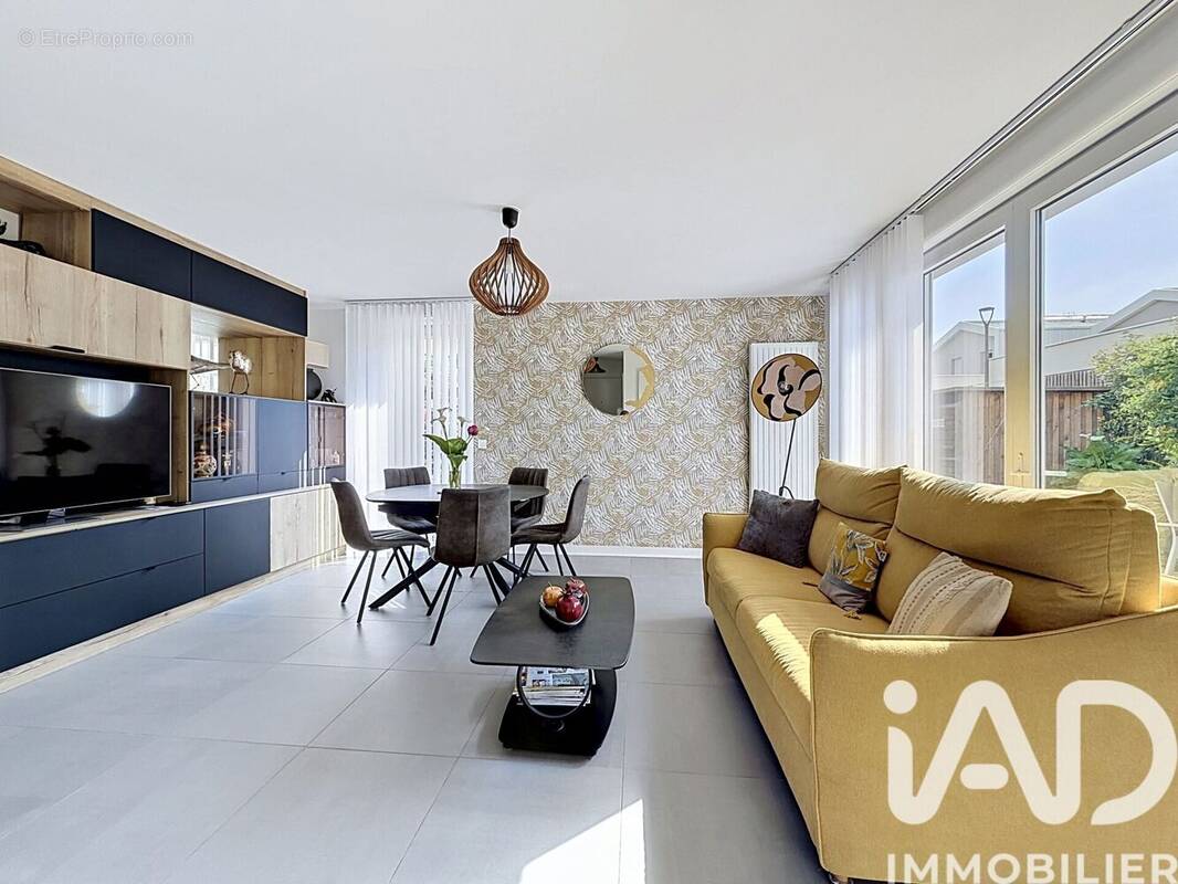 Photo 1 - Maison à LA ROCHELLE