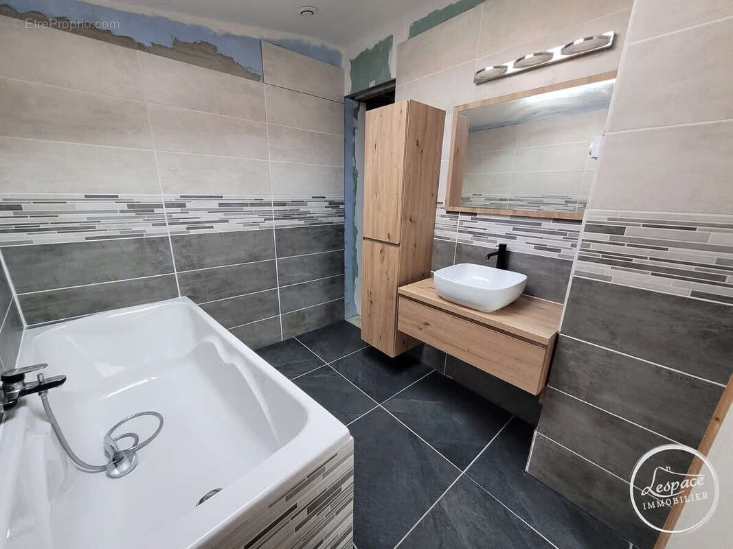 Maison à SAINTE-MARIE-KERQUE