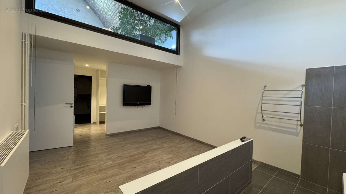 Appartement à AIX-LES-BAINS