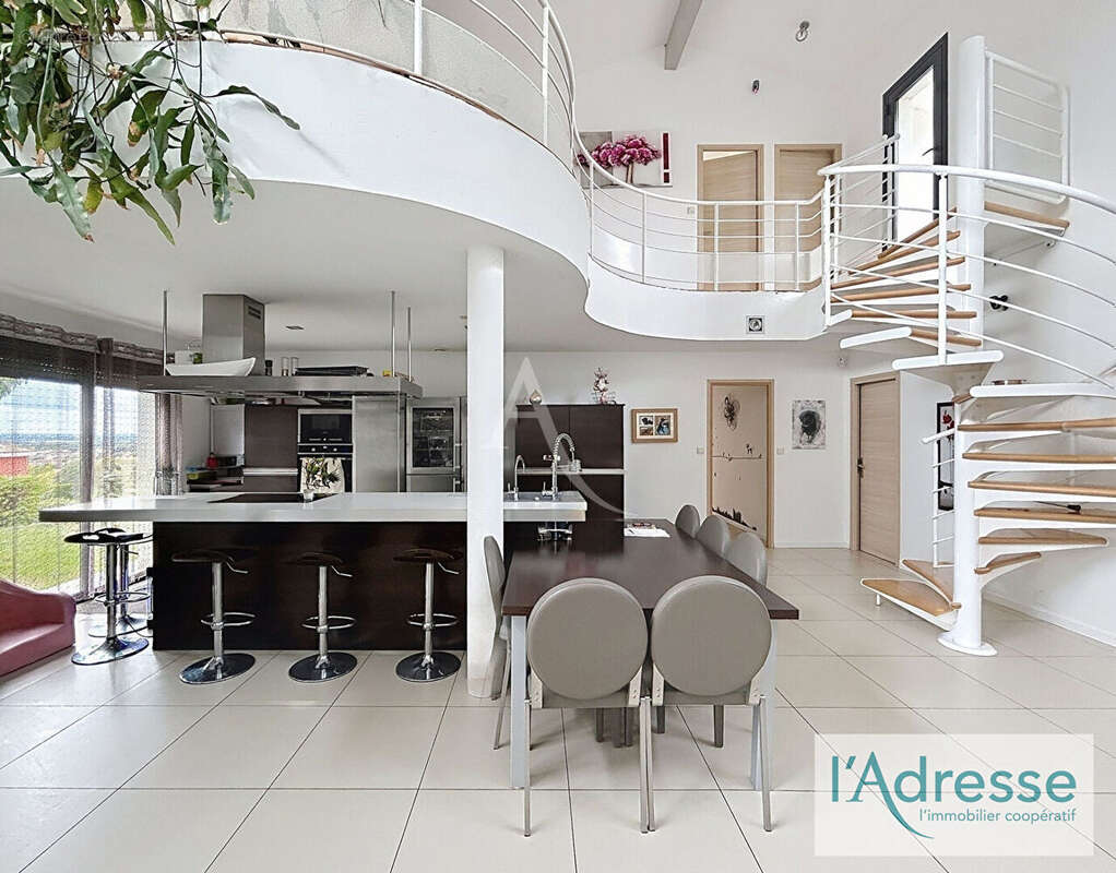 Maison à CASTELGINEST