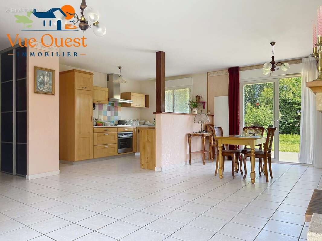 Maison à MERLEVENEZ