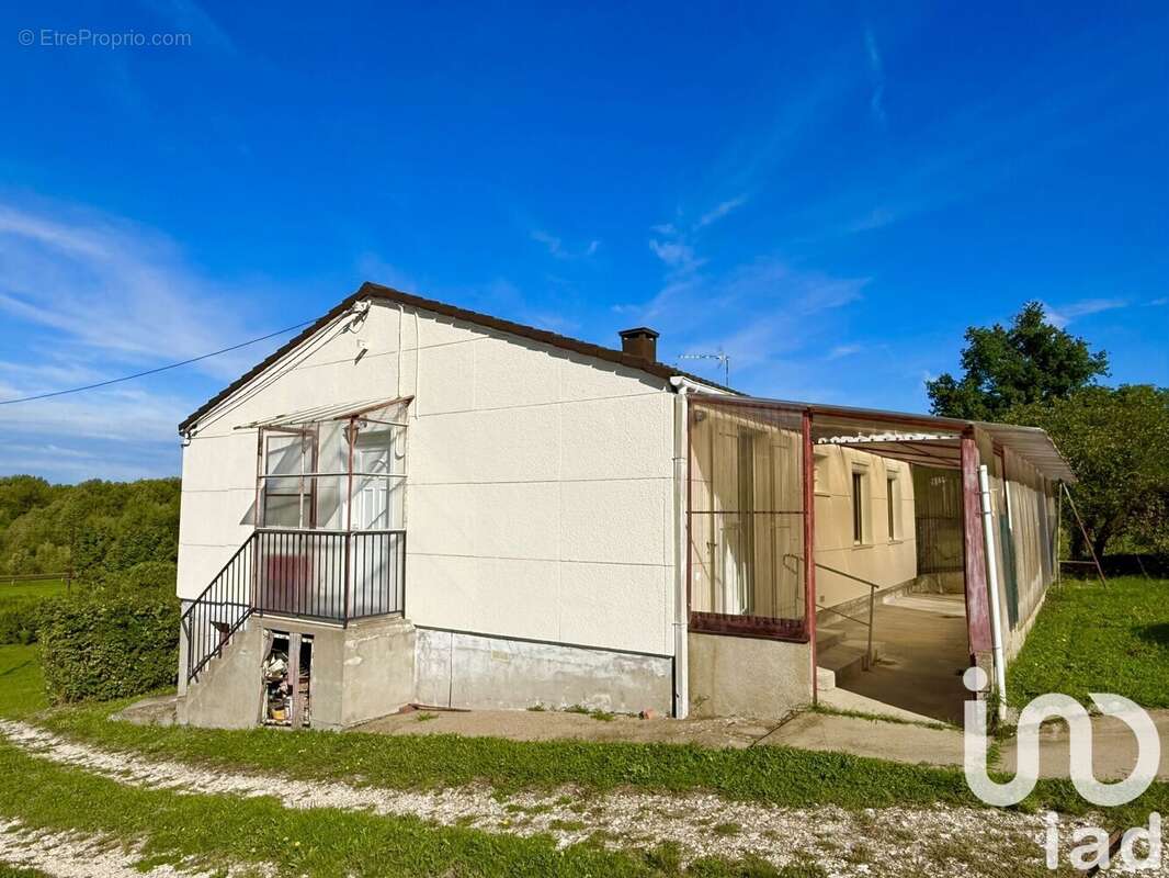 Photo 7 - Maison à MYENNES