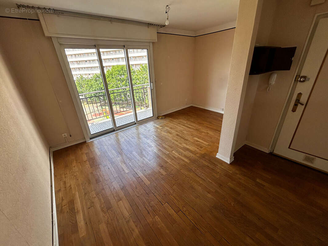 Appartement Montigny Les Metz 4 pièce(s) 70.85 m2 - photo 2