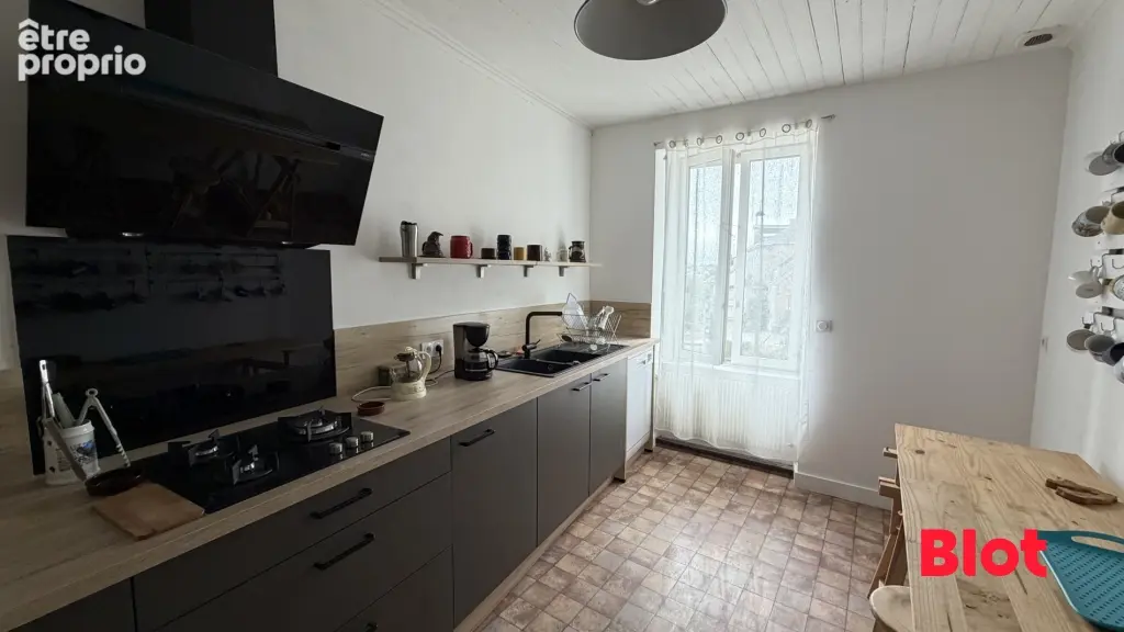 Maison 113 m² à Liffre  - photo 2