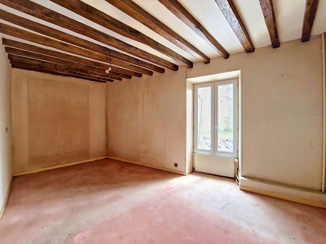 Maison à MARINES