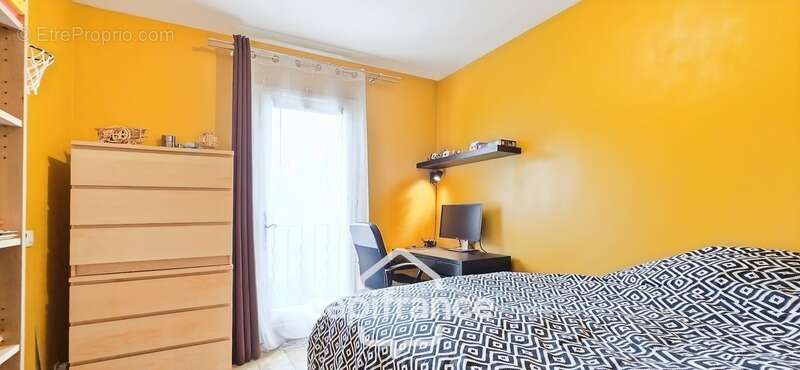 Maison à SOLLIES-PONT