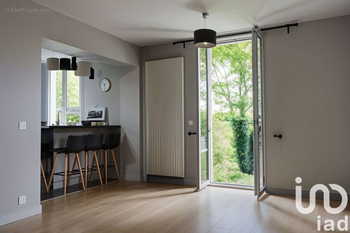 Photo 4 - Maison à CHAVILLE