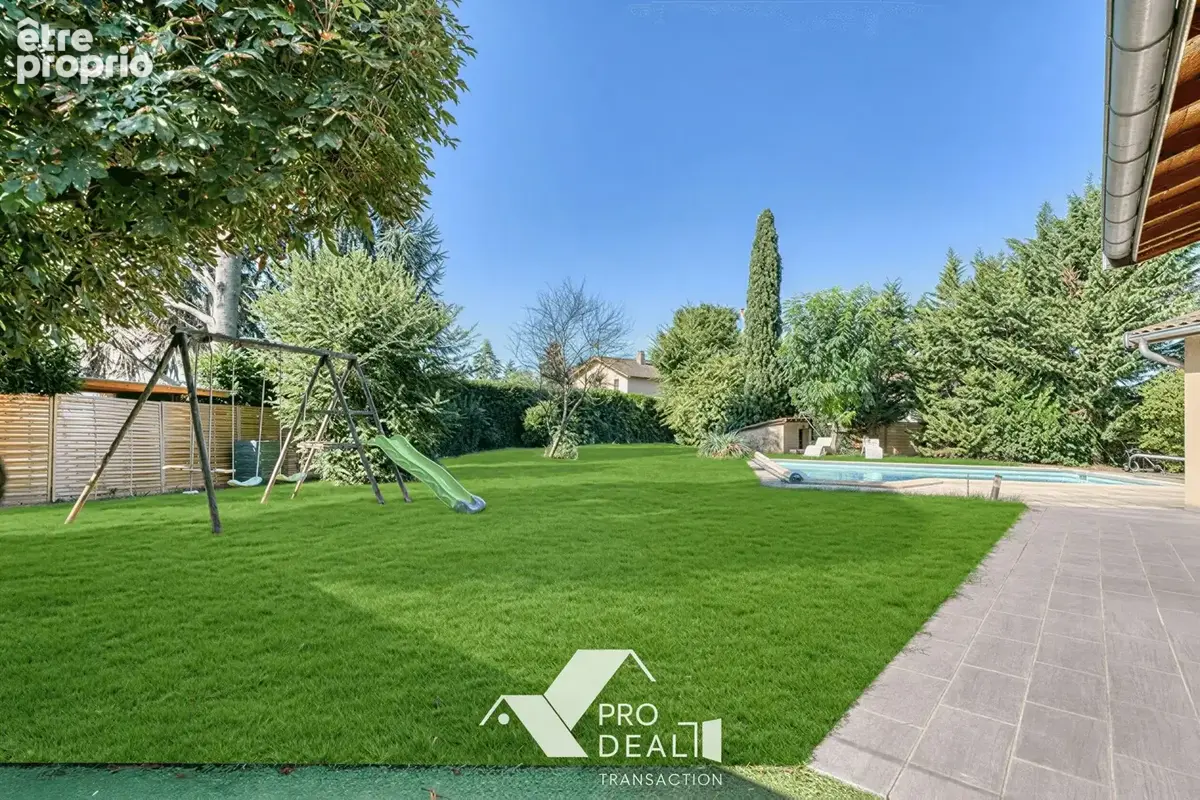 Maison 176 m² à Saint-Bernard  - photo 4