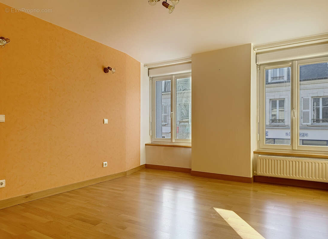 Maison à EQUEURDREVILLE-HAINNEVILLE