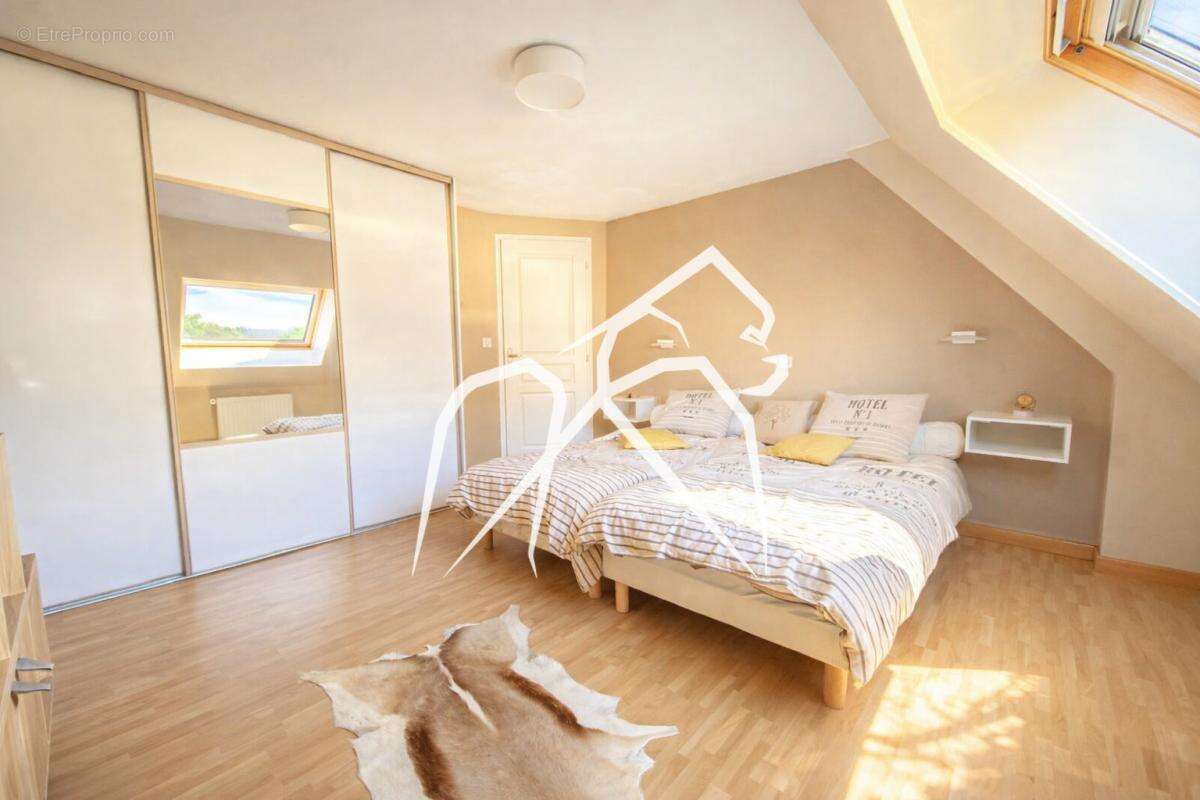 Maison à NOTRE-DAME-DE-BONDEVILLE