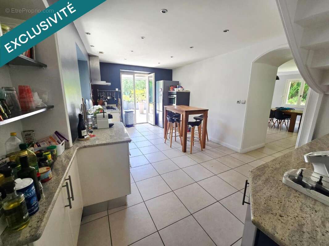 Maison 215 m² à Vienne  - photo 7
