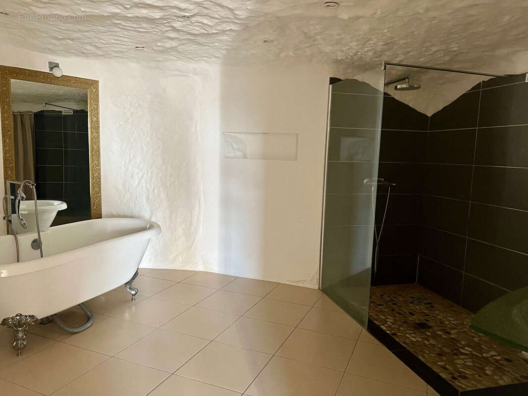 Maison à ROCHECORBON