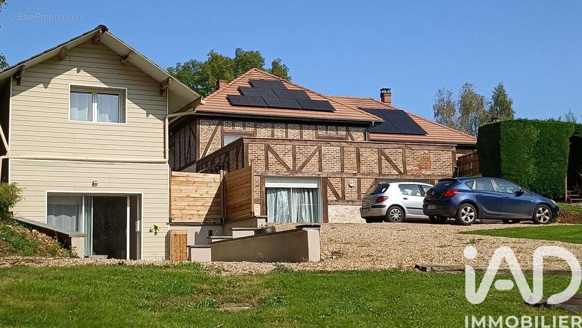 Photo 2 - Maison à VANDRIMARE