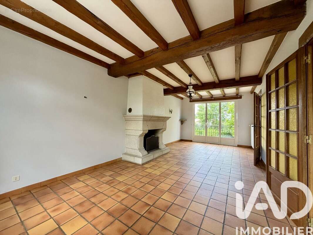 Photo 5 - Maison à MONTAIGU