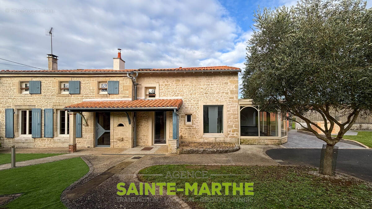 Maison à VILLIERS-EN-PLAINE