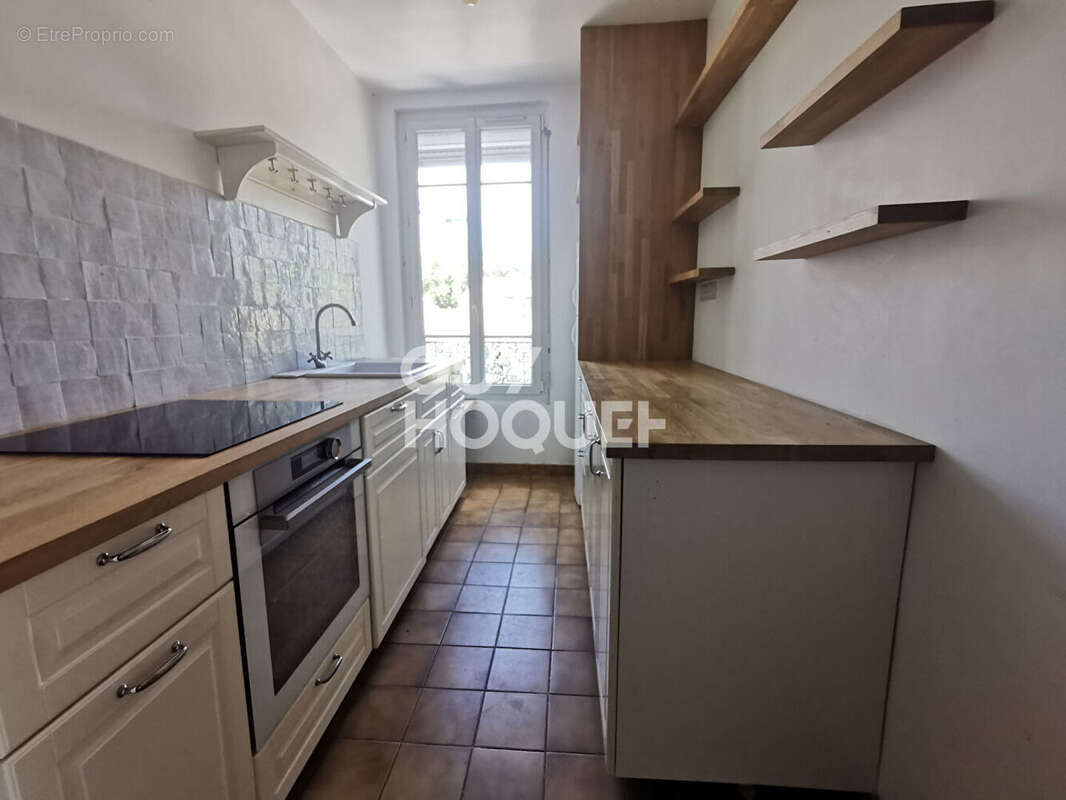 Appartement à FONTENAY-SOUS-BOIS