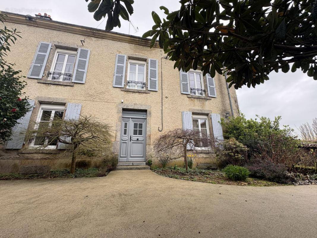 Maison à SAINT-GERVAIS