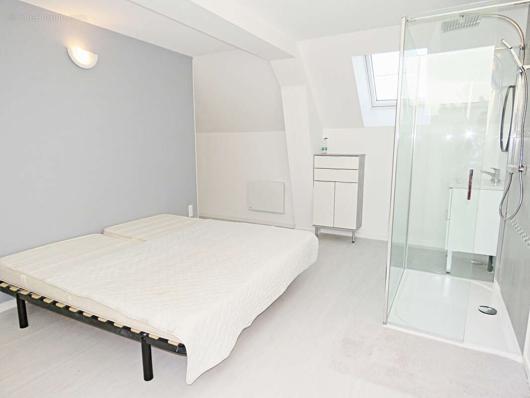 Maison à PERS-EN-GATINAIS