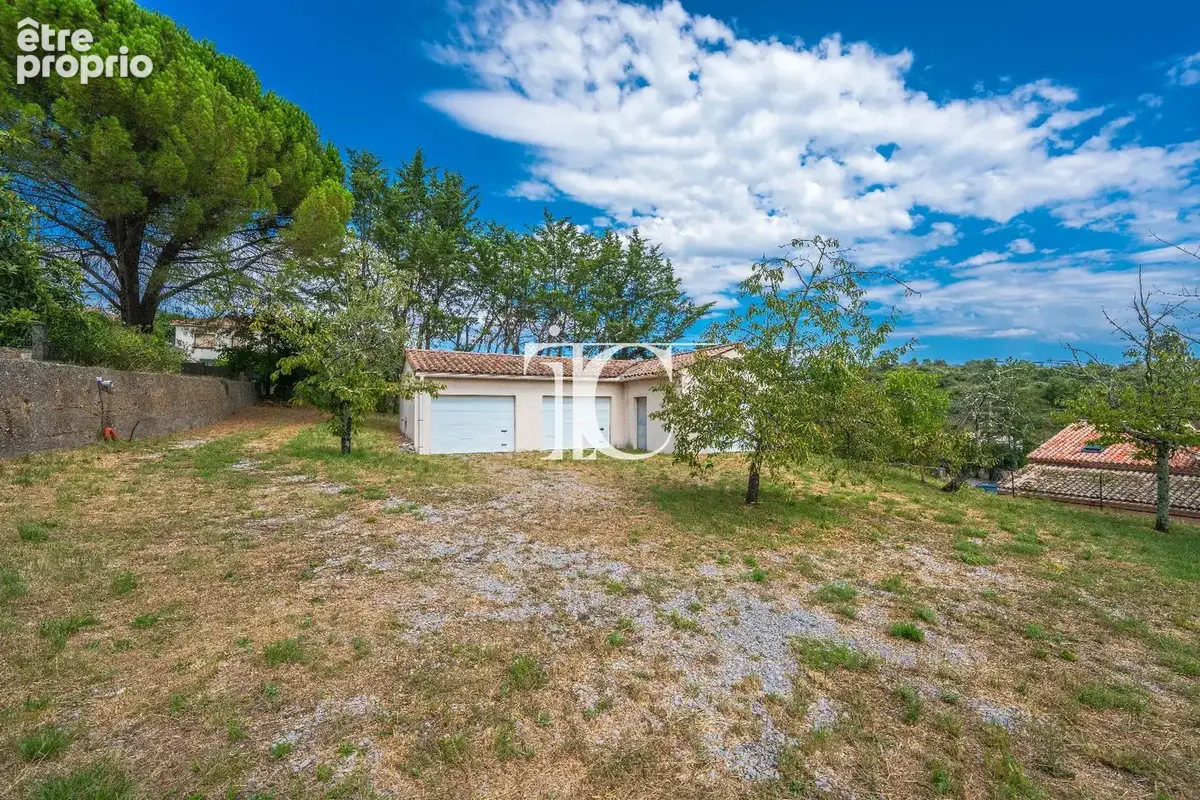 Terrain 1290m² en zone ub avec garrage de 62m² et forage - photo 2