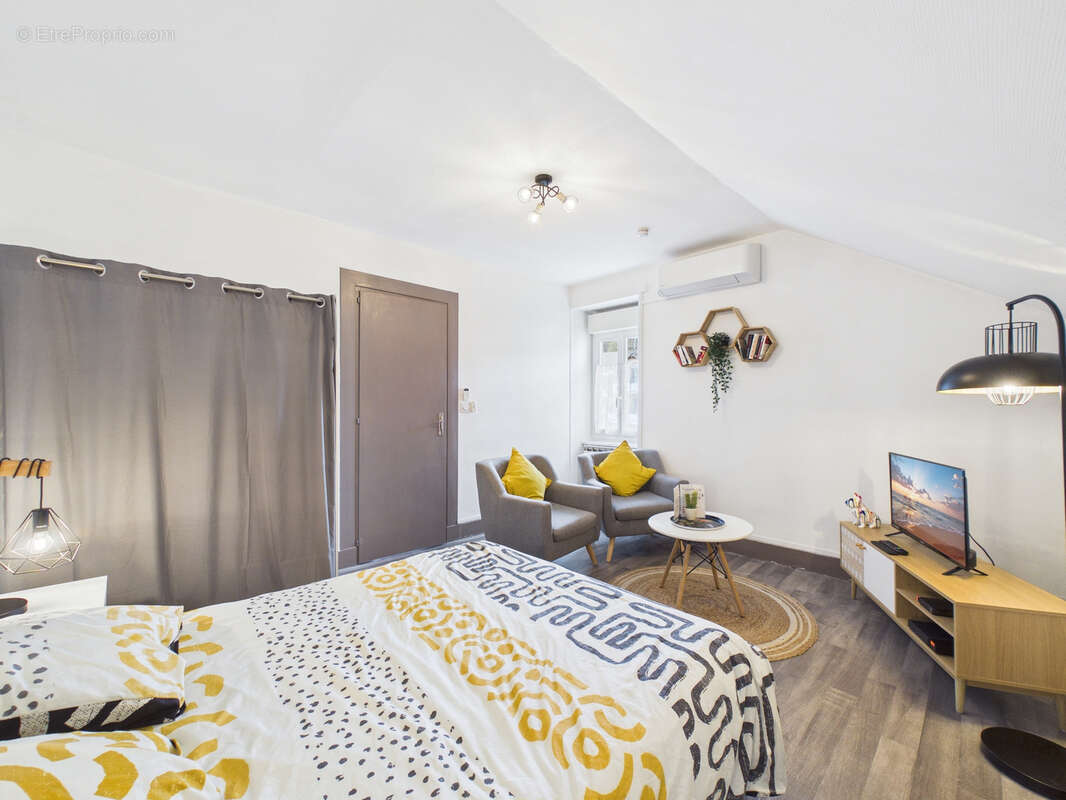 Appartement à AIX-LES-BAINS