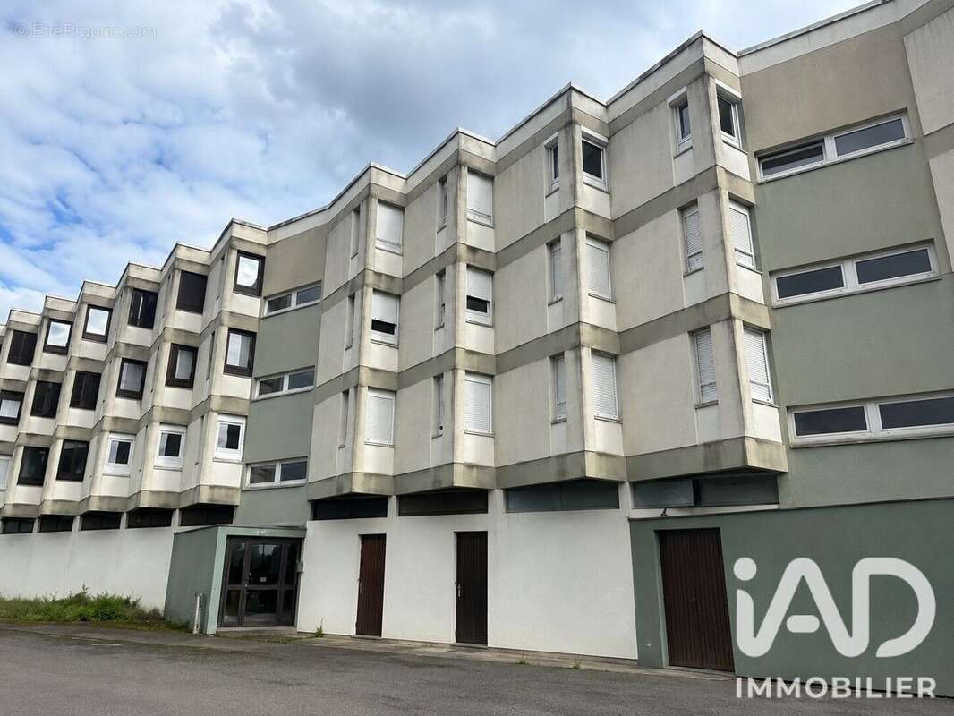 Appartement 69 m² à Le Mans  - photo 9
