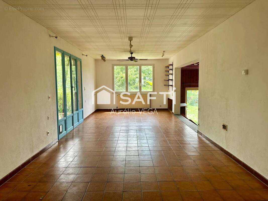 Photo 3 - Maison à AIGUES-VIVES