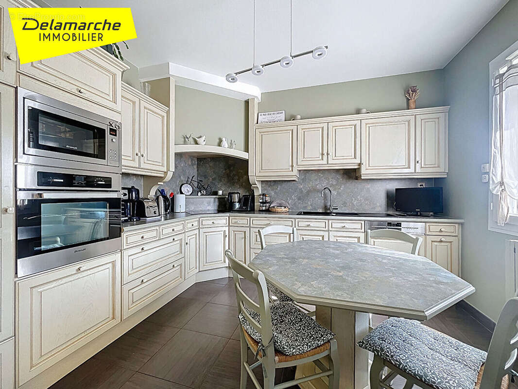 Maison à ISIGNY-LE-BUAT